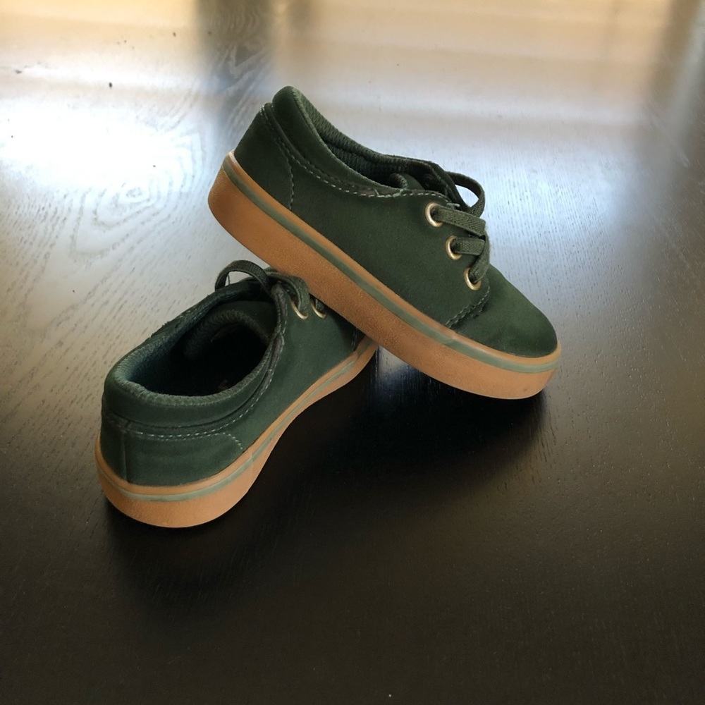 Cat & Jack slip on shoes